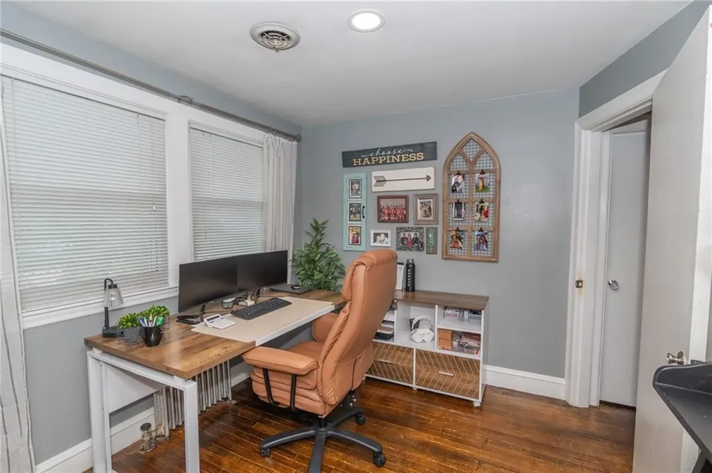 66 Lydick Avenue Warwick RI 02888
