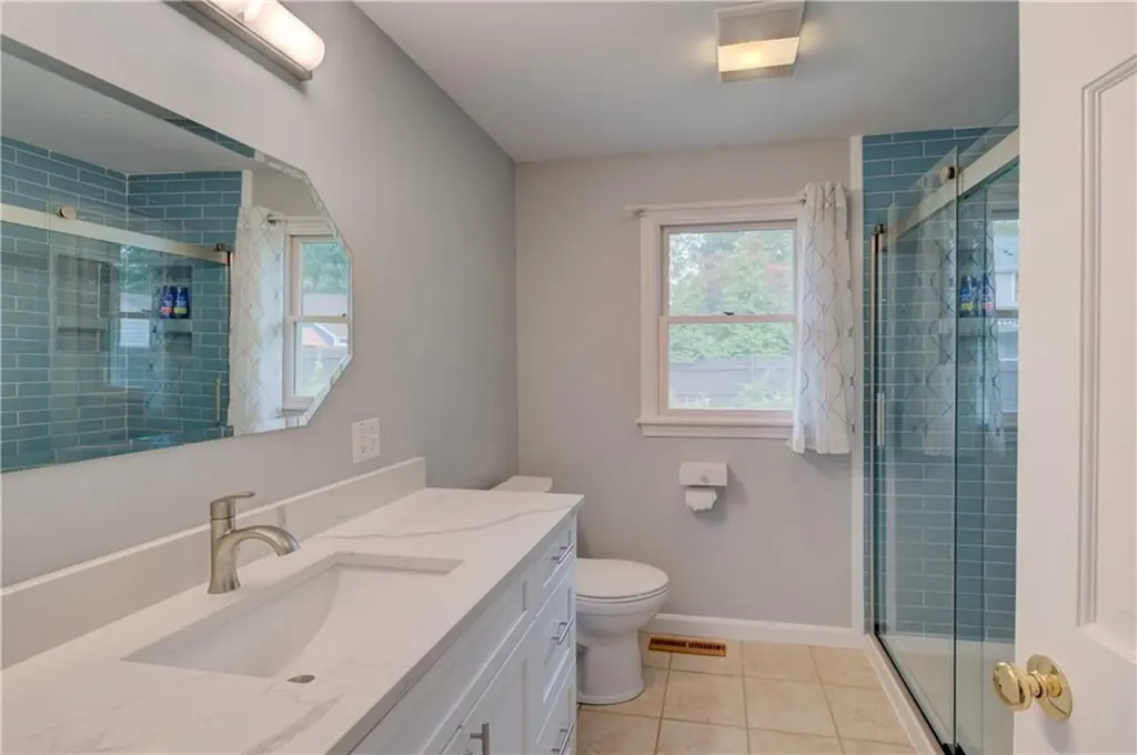 7 Cosett Road Warwick RI 02886