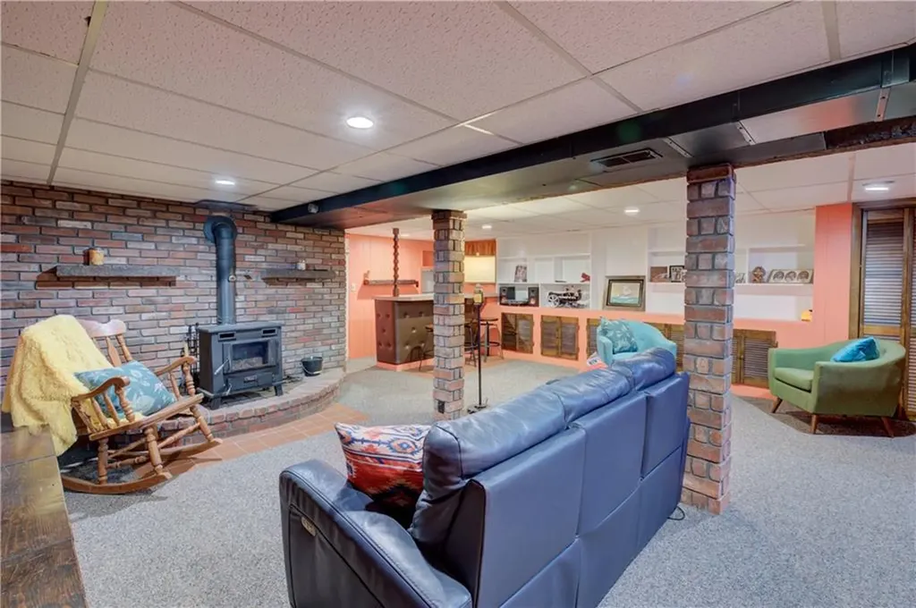 7 Cosett Road Warwick RI 02886