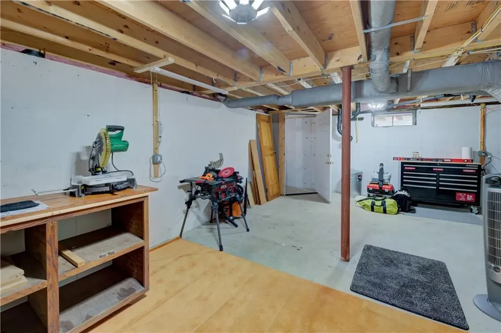 7 Cosett Road Warwick RI 02886