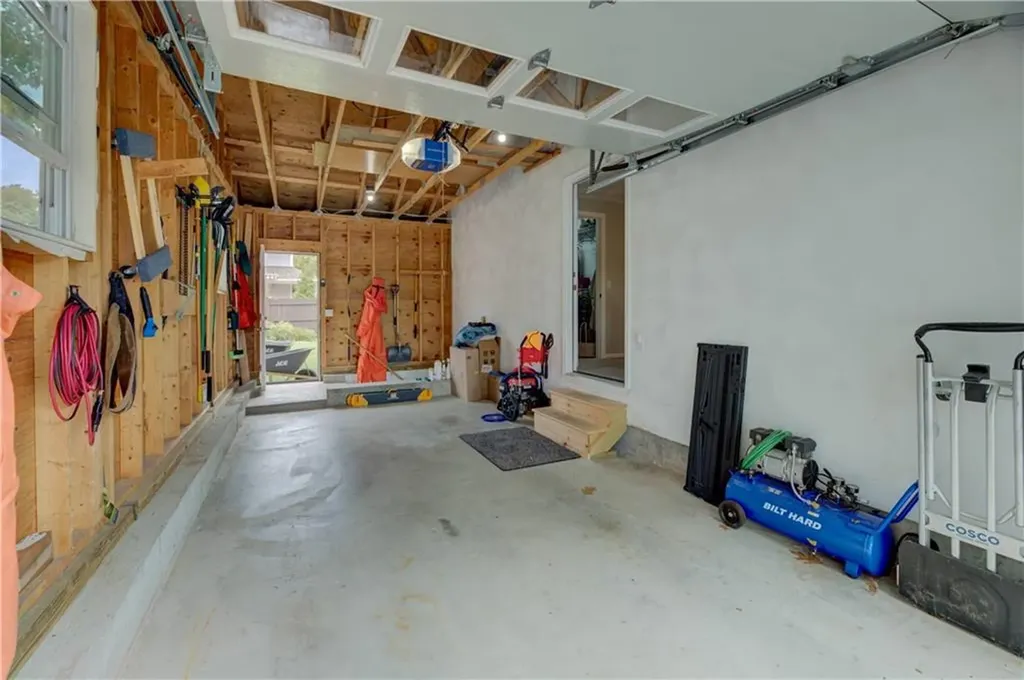 7 Cosett Road Warwick RI 02886