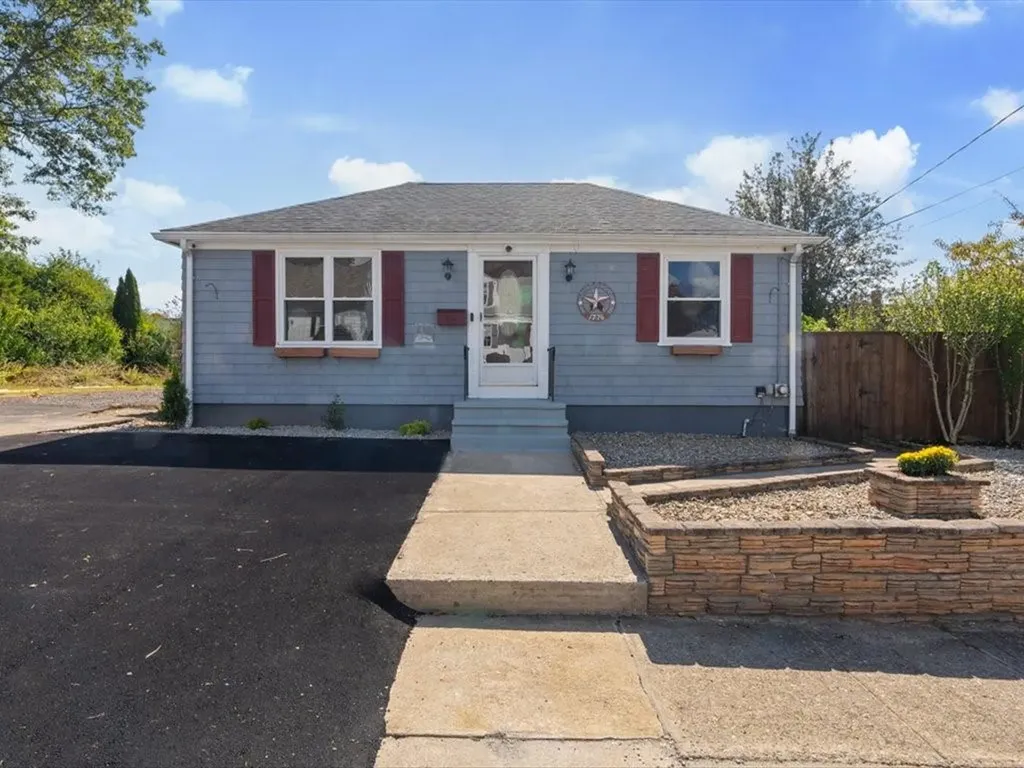84 Wales Street Cranston RI 02920