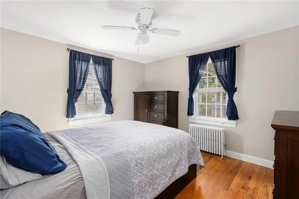 15 Saxonia Road Cranston RI 02920