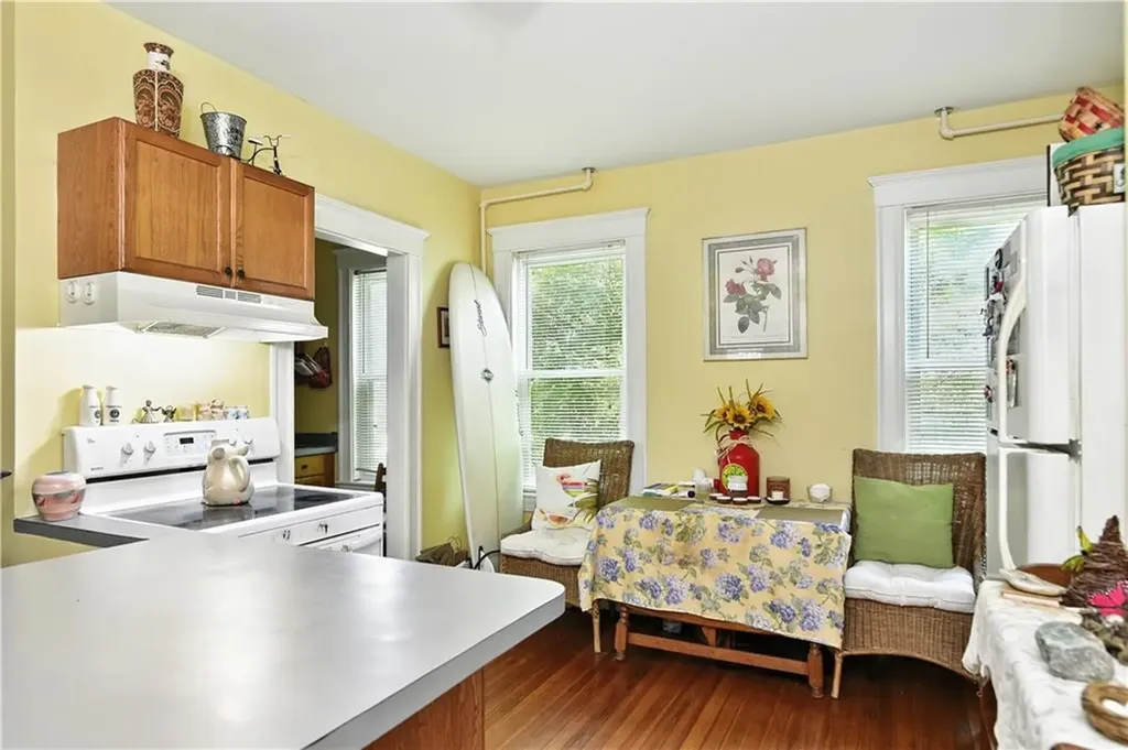1 Arnold Avenue Newport RI 02840