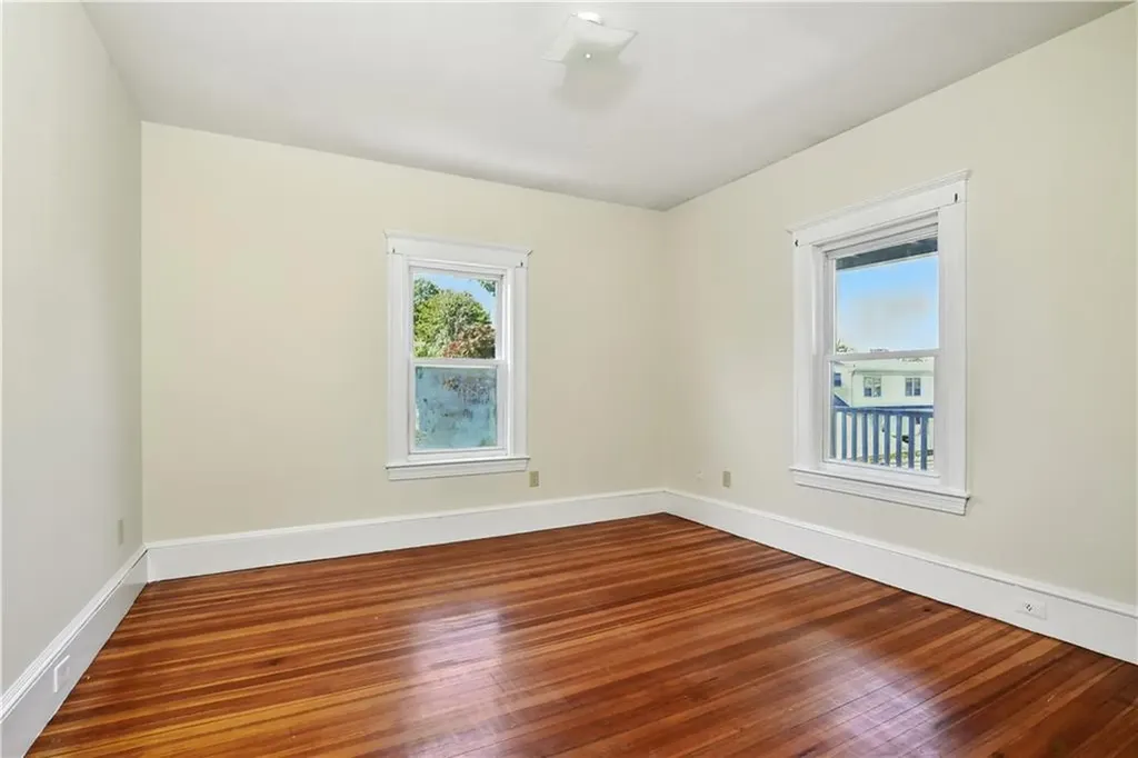 1 Arnold Avenue Newport RI 02840