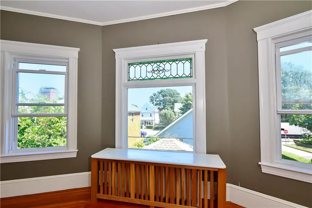 1 Arnold Avenue Newport RI 02840