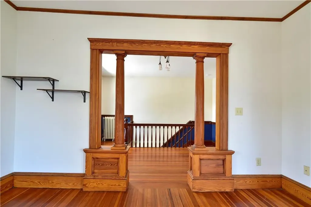 1 Arnold Avenue Newport RI 02840