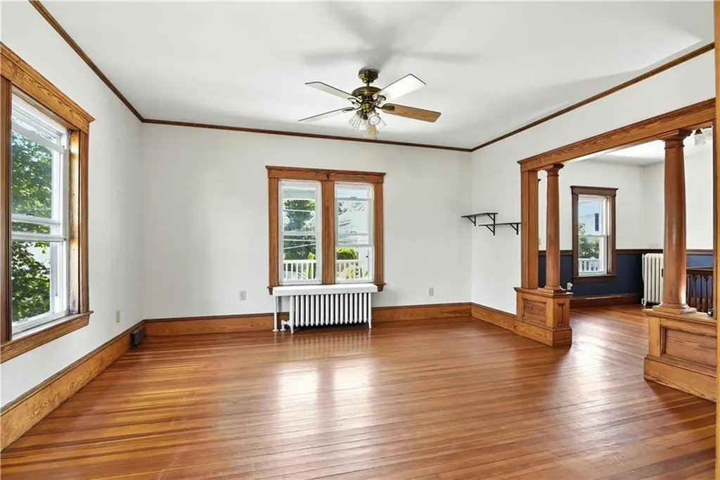 1 Arnold Avenue Newport RI 02840