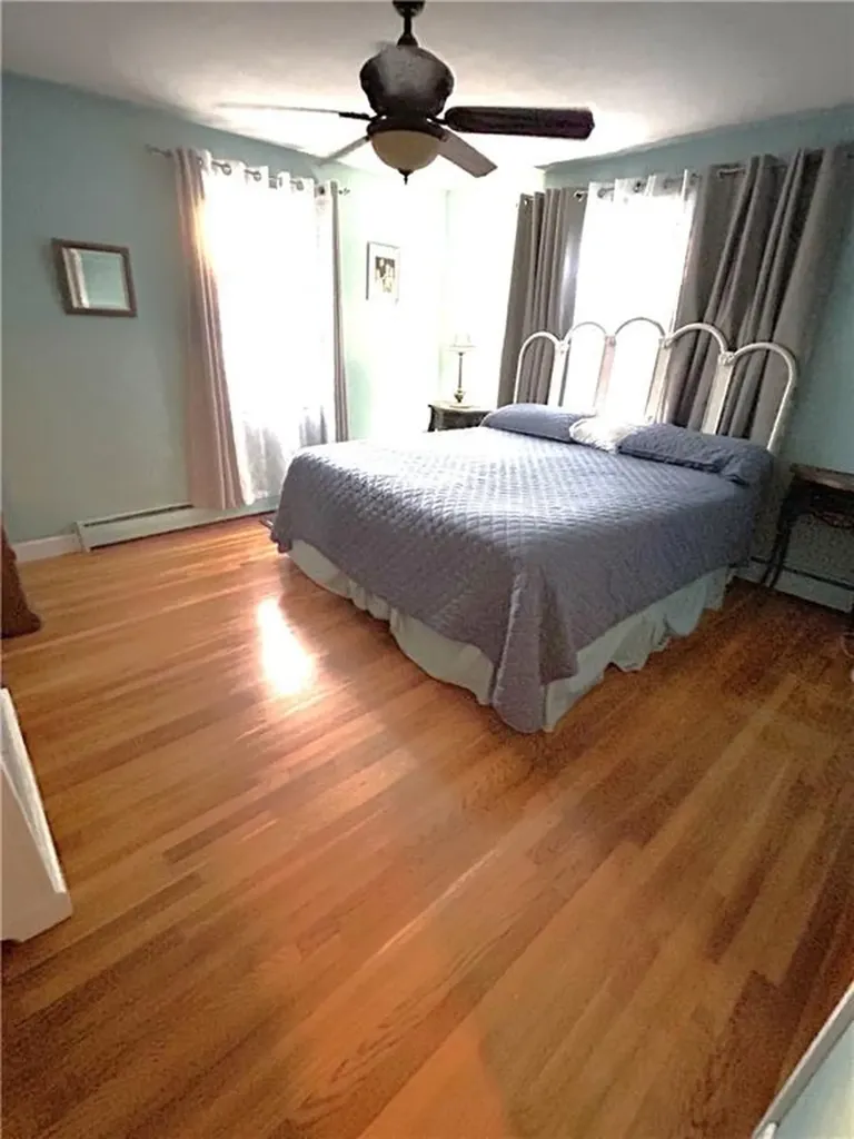20 Dickinson Avenue North Providence RI 02904