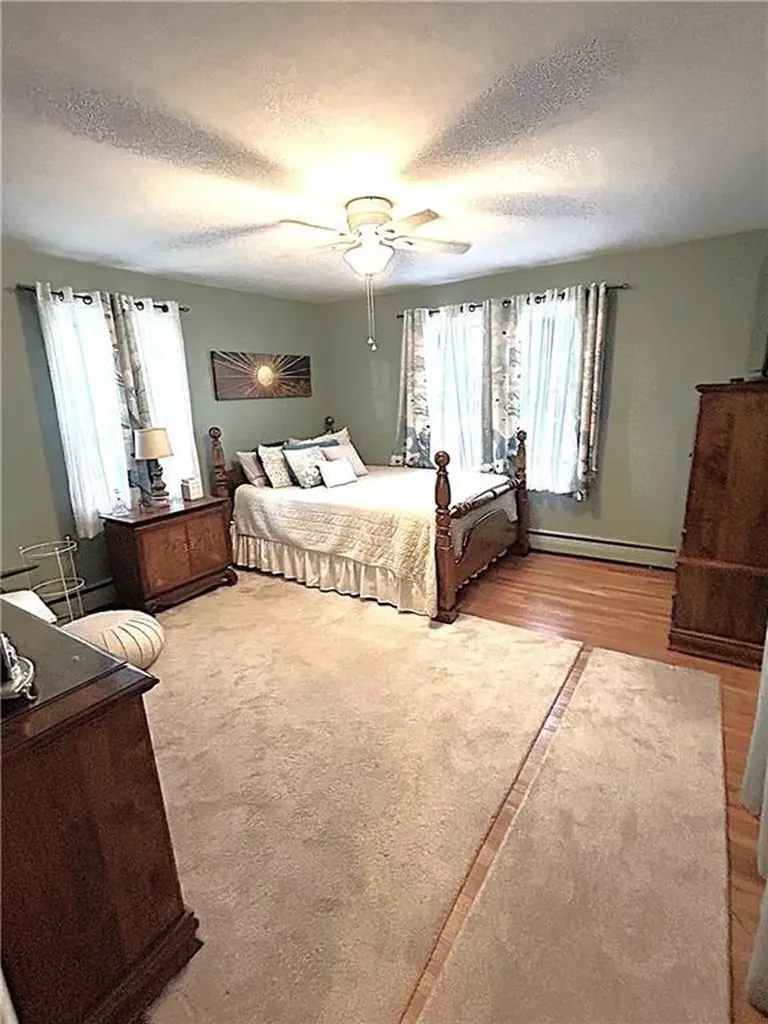 20 Dickinson Avenue North Providence RI 02904