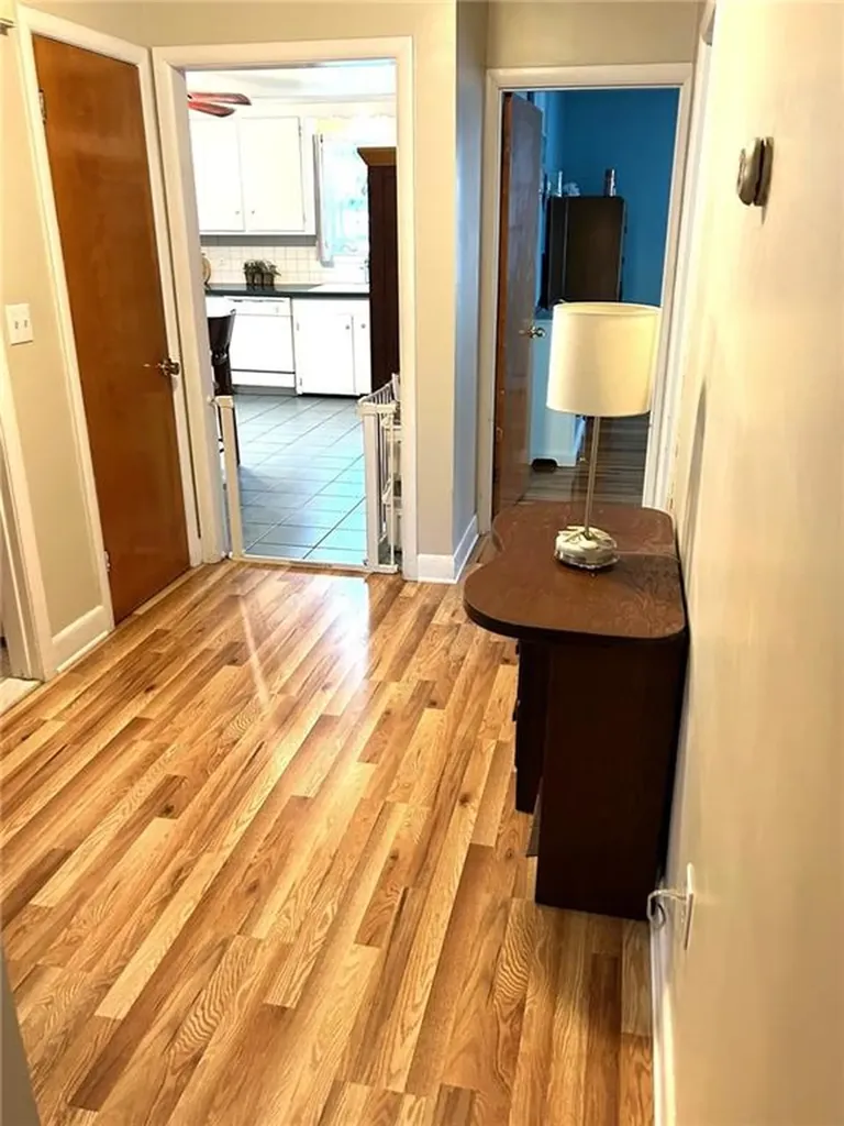 20 Dickinson Avenue North Providence RI 02904