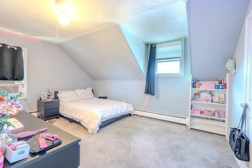 123 Yorkshire Street Providence RI 02908