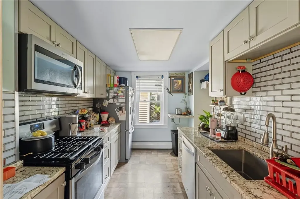 1366 Main Street West Warwick RI 02893