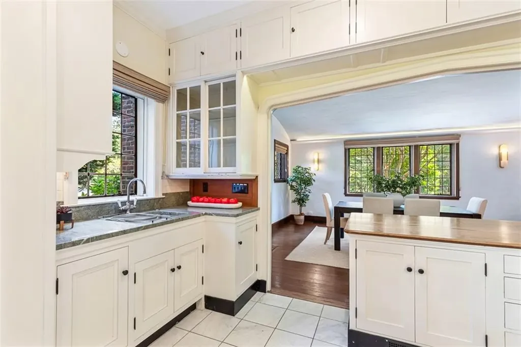 436 Blackstone Boulevard Providence RI 02906