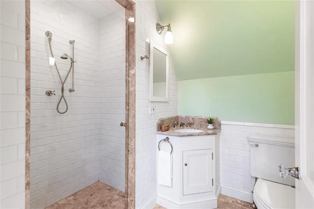 436 Blackstone Boulevard Providence RI 02906
