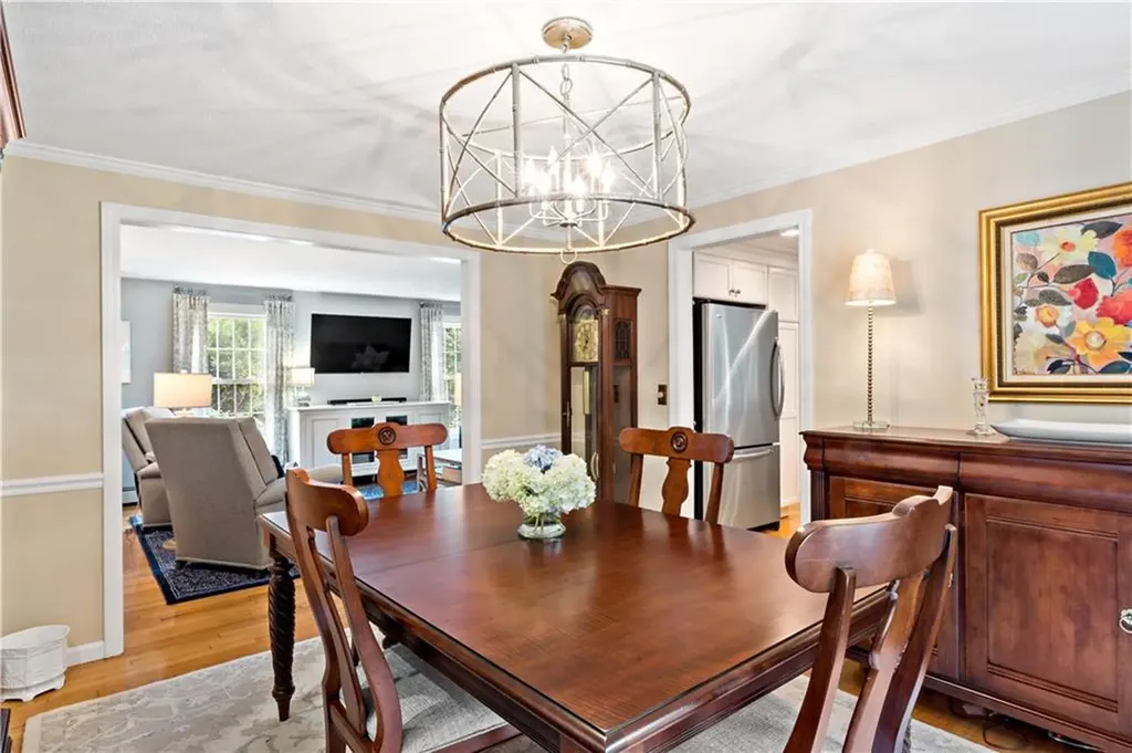 72 Tomahawk Circle North Kingstown RI 02874