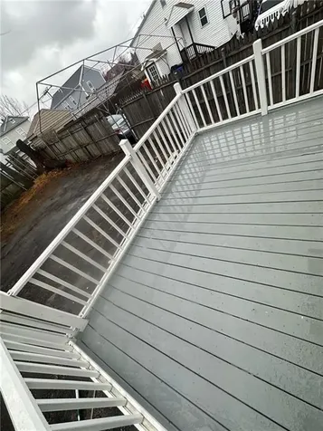 133 Byfield Street Providence RI 02905