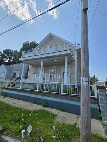 133 Byfield Street Providence RI 02905