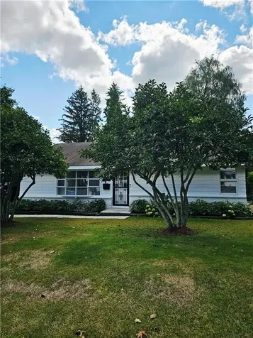 724 Fairmount Street Woonsocket RI 02895
