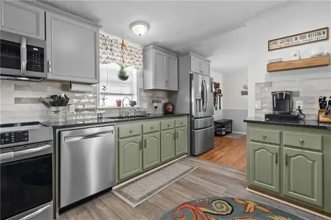 70 Blackbird Street Tiverton RI 02878