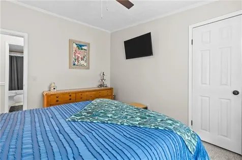 70 Blackbird Street Tiverton RI 02878