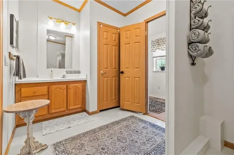 70 Blackbird Street Tiverton RI 02878