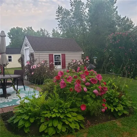 70 Blackbird Street Tiverton RI 02878