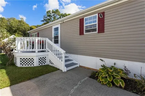 70 Blackbird Street Tiverton RI 02878