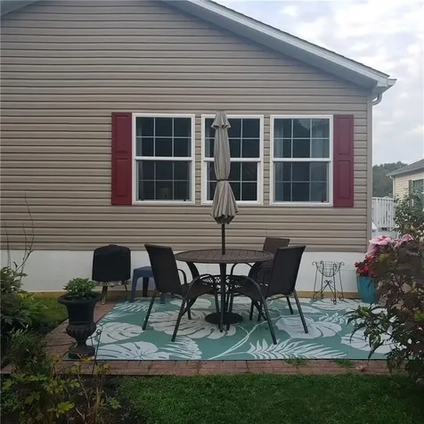 70 Blackbird Street Tiverton RI 02878