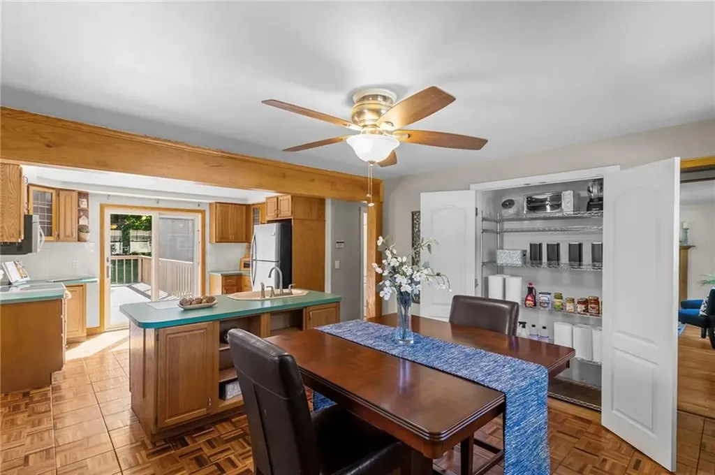 72 Windsor Park Drive Coventry RI 02816