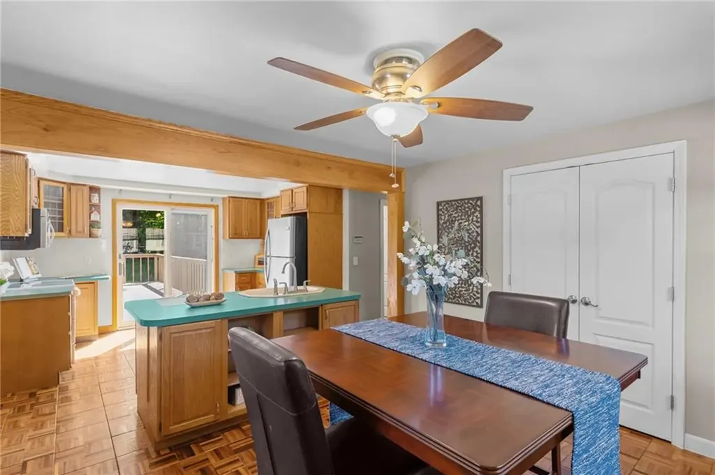 72 Windsor Park Drive Coventry RI 02816