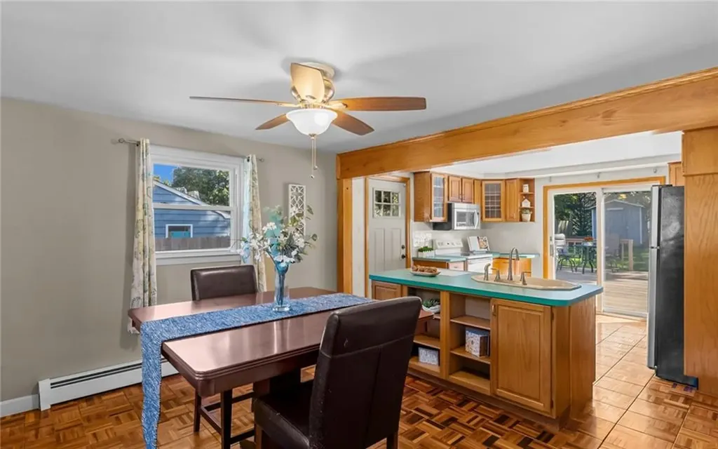 72 Windsor Park Drive Coventry RI 02816