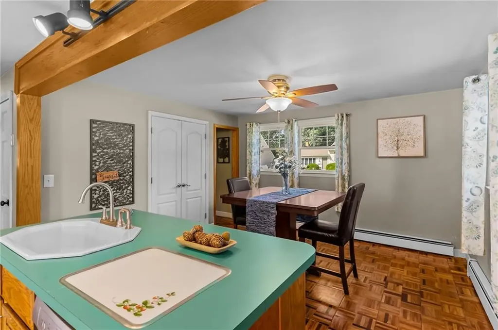 72 Windsor Park Drive Coventry RI 02816