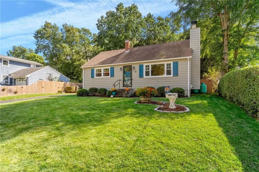 72 Windsor Park Drive Coventry RI 02816
