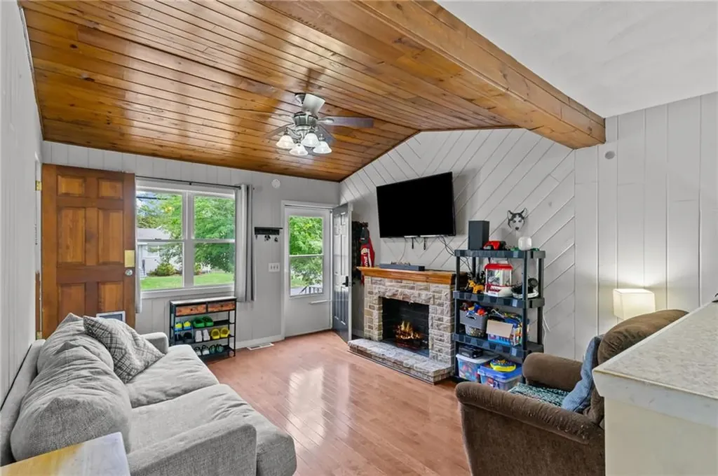 161 North Country Club Drive Warwick RI 02888