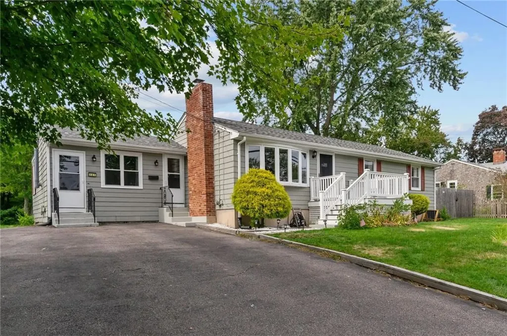 161 North Country Club Drive Warwick RI 02888