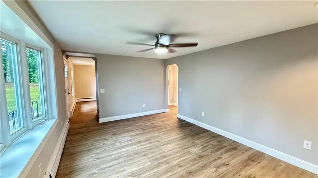 78 Vine Street Coventry RI 02816