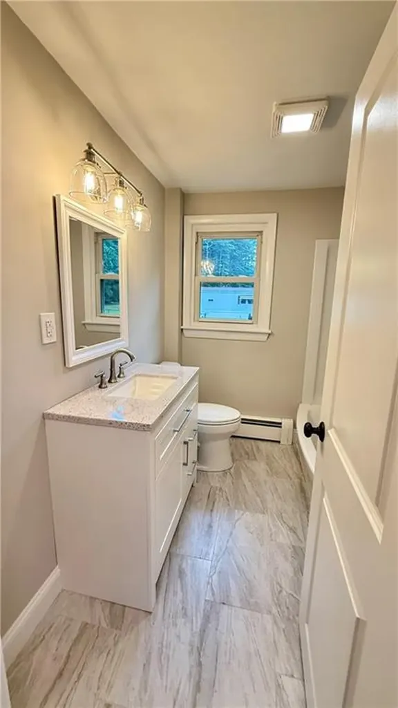 78 Vine Street Coventry RI 02816