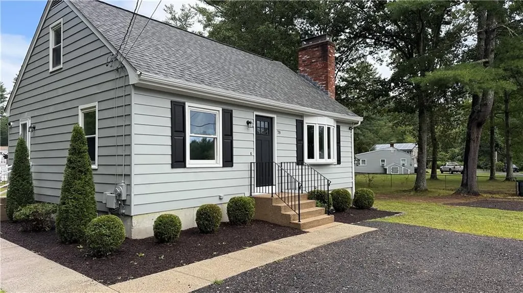 78 Vine Street Coventry RI 02816