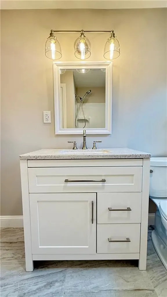 78 Vine Street Coventry RI 02816