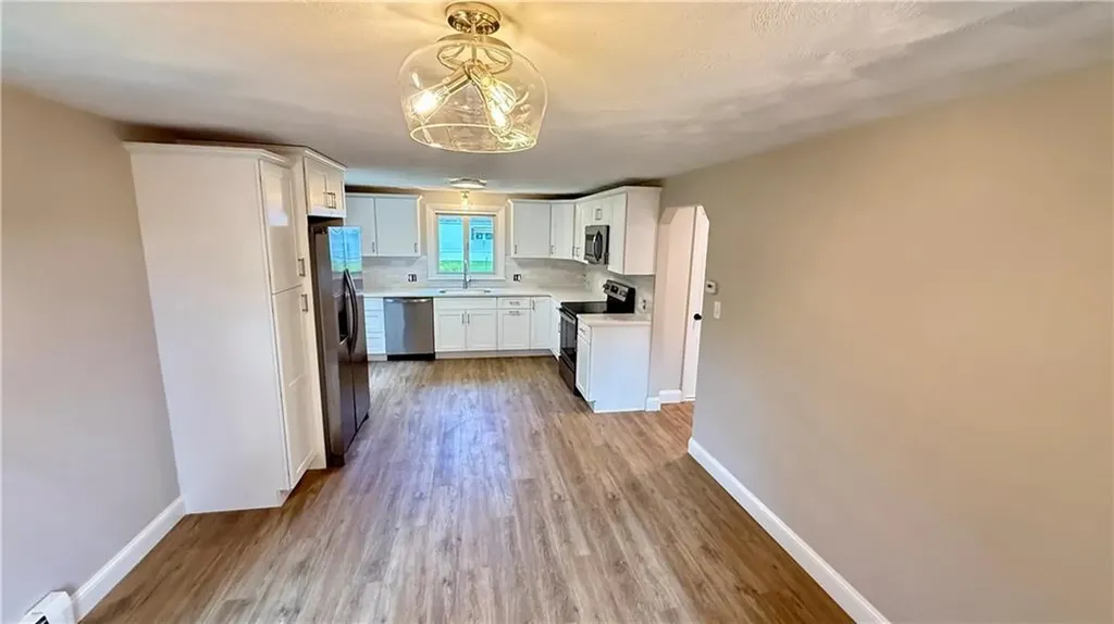 78 Vine Street Coventry RI 02816