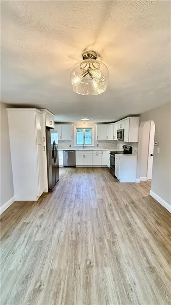 78 Vine Street Coventry RI 02816