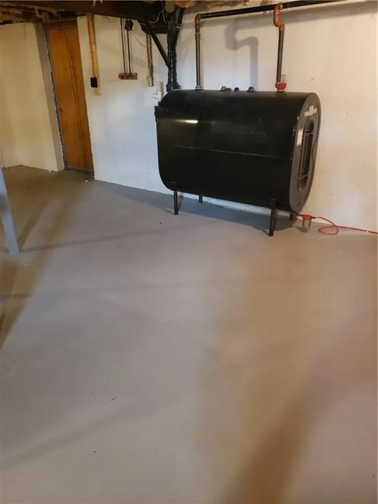 78 Vine Street Coventry RI 02816