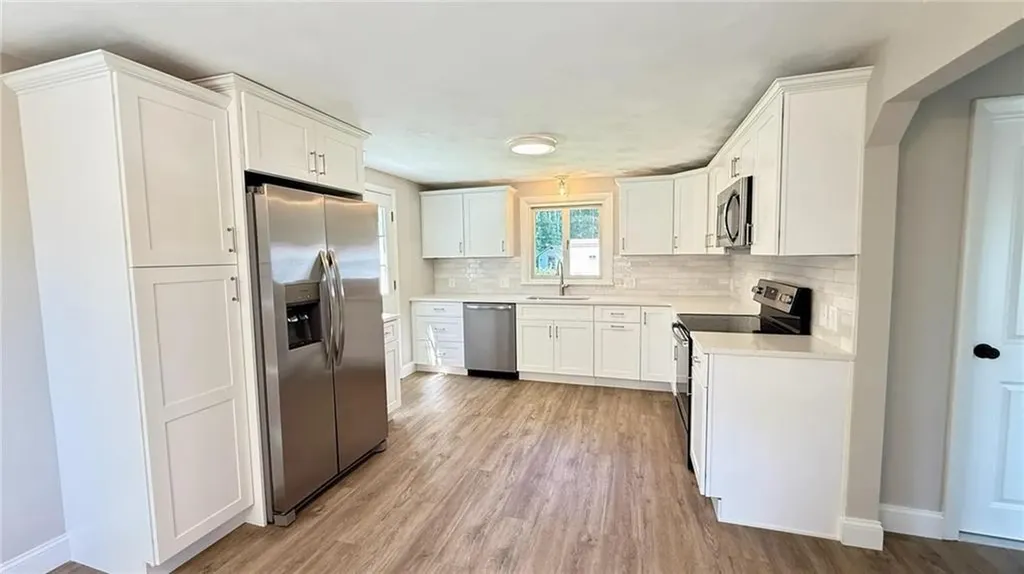 78 Vine Street Coventry RI 02816