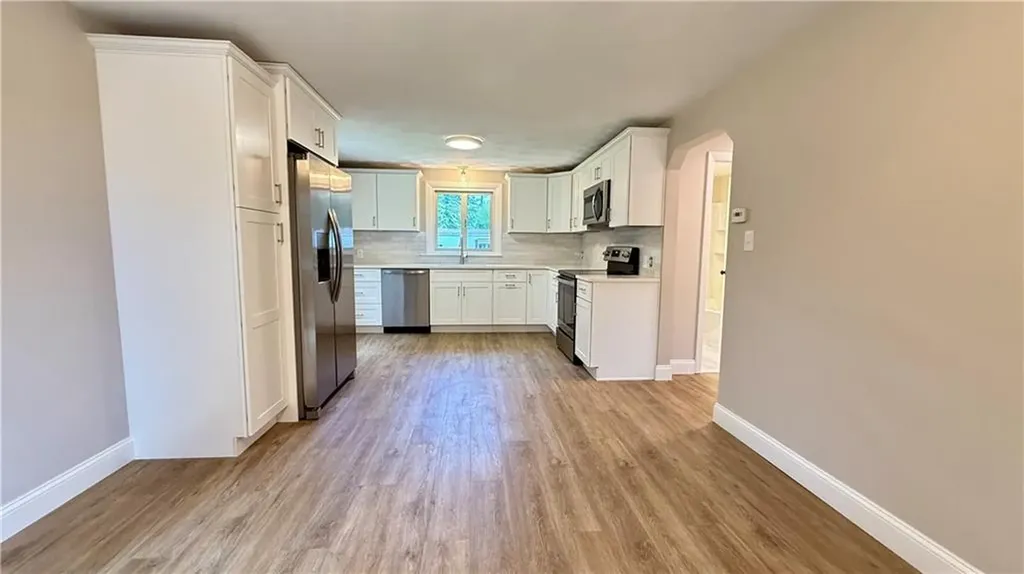 78 Vine Street Coventry RI 02816