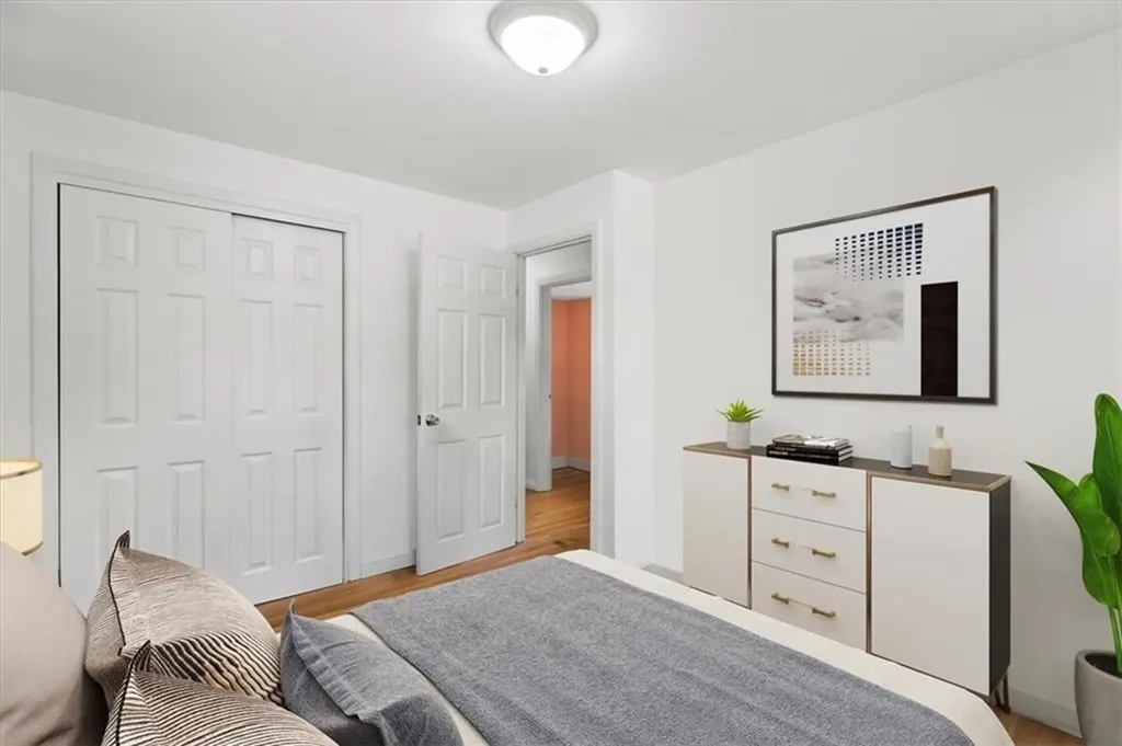 65 Hoyt Street Warwick RI 02886