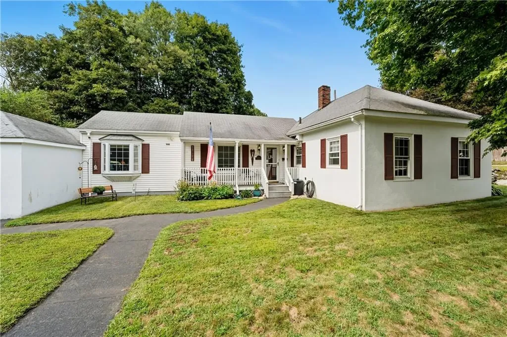229 Linden Avenue Woonsocket RI 02895