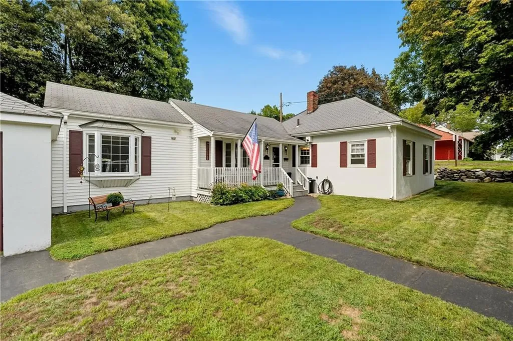 229 Linden Avenue Woonsocket RI 02895