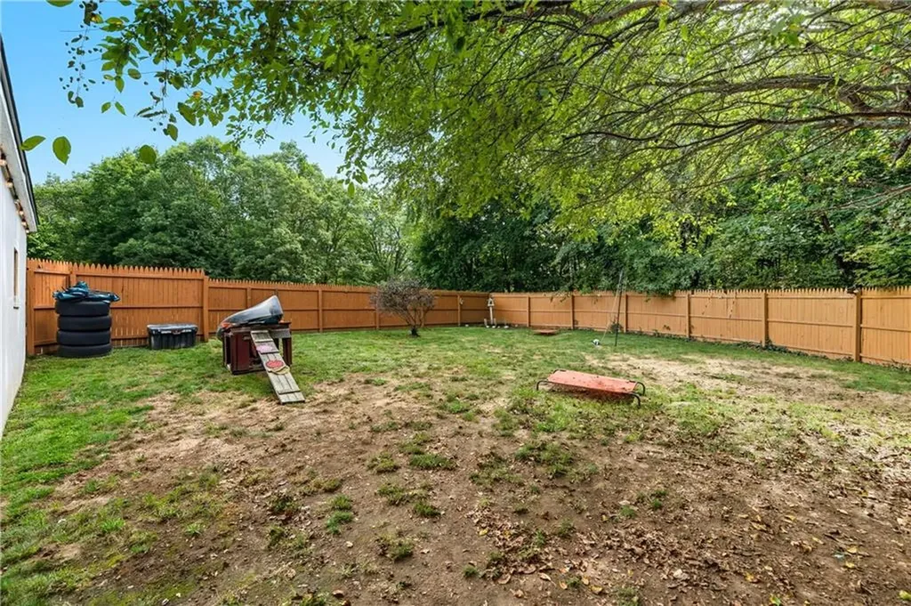 229 Linden Avenue Woonsocket RI 02895