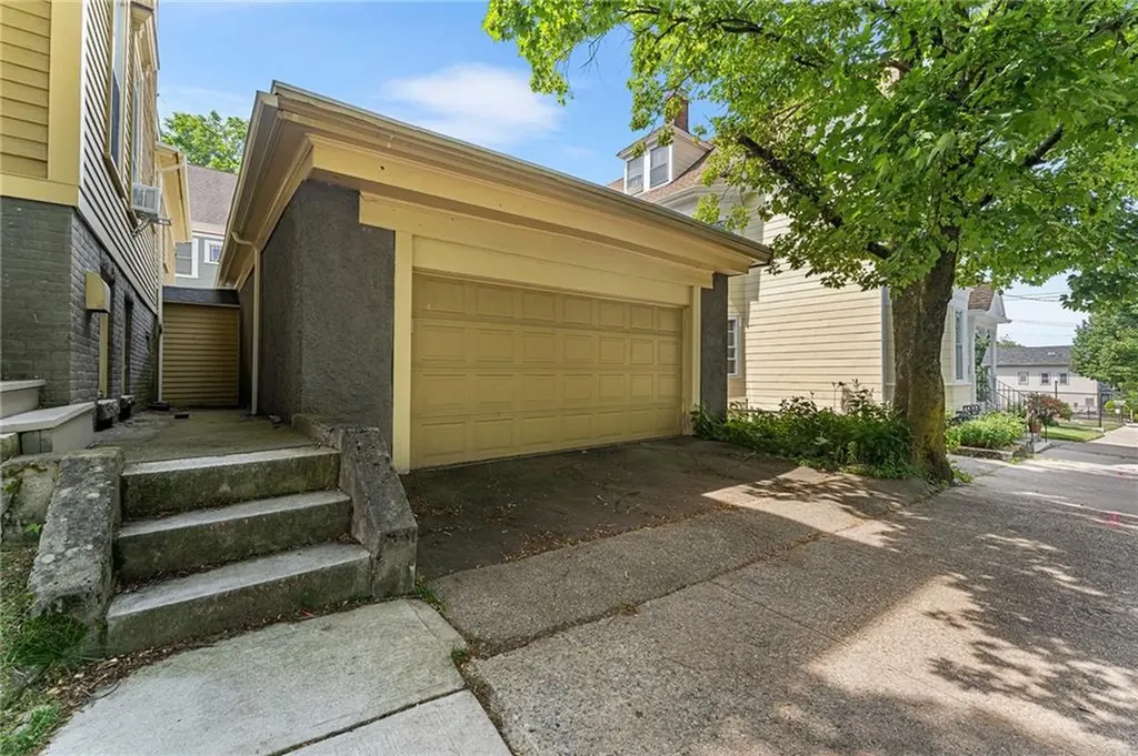 103 Doyle Providence RI 02906